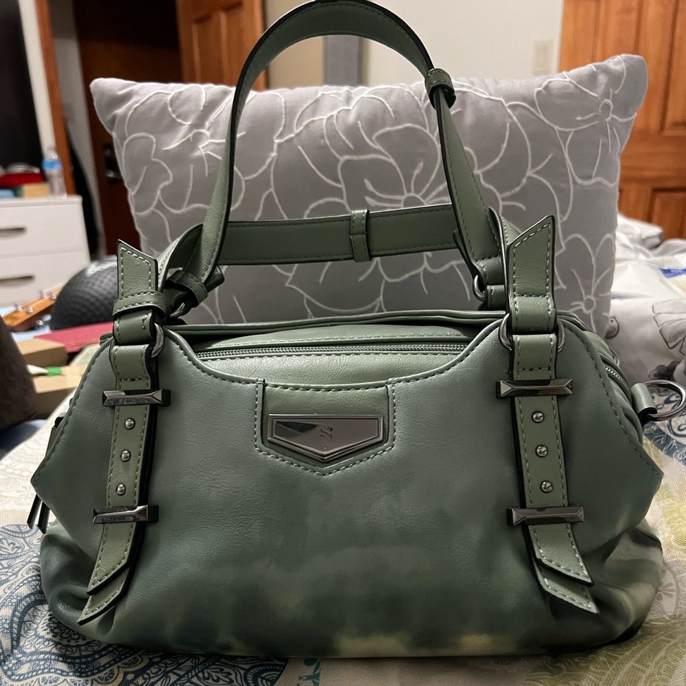 Simply Vera by Vera Wang